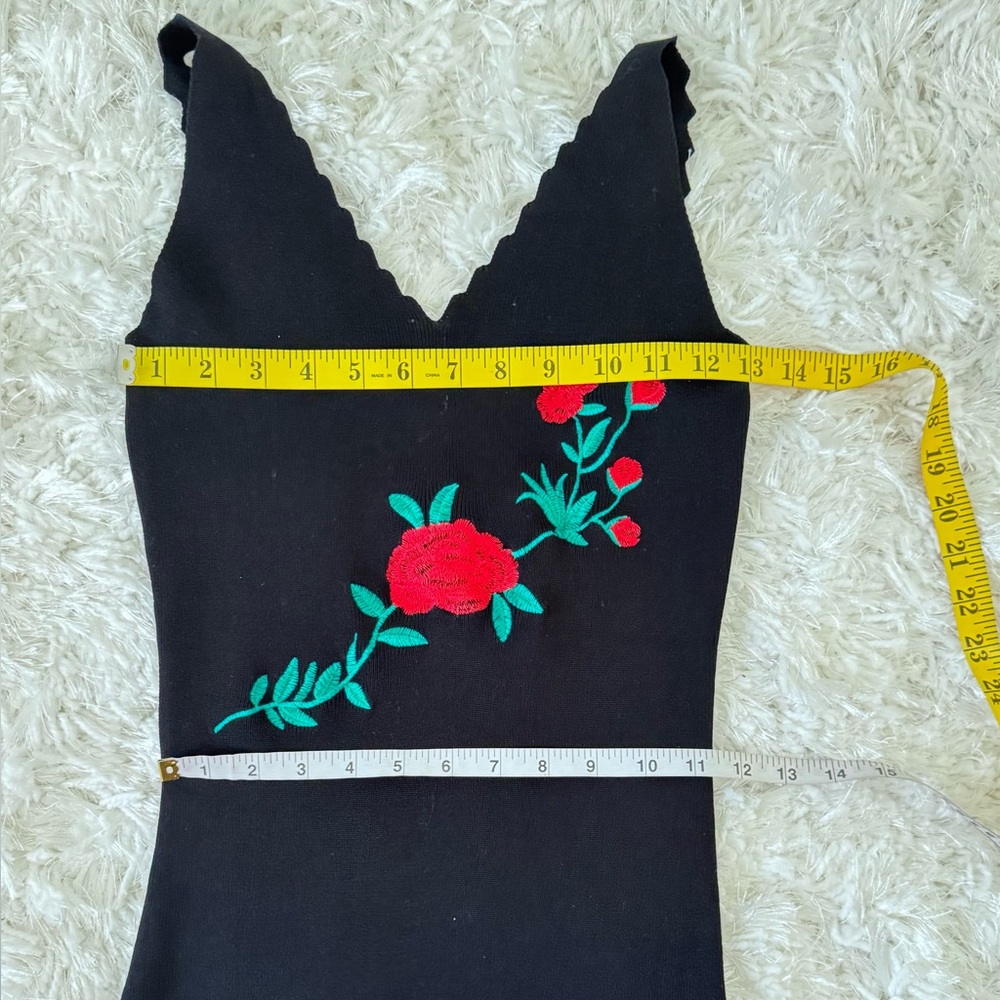 NWOT 🖤❤️ Black Sweater Knit Midi Dress with Floral Accents - Picture 13 of 17